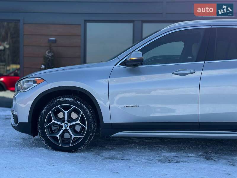 Позашляховик / Кросовер BMW X1 2017 в Рівному