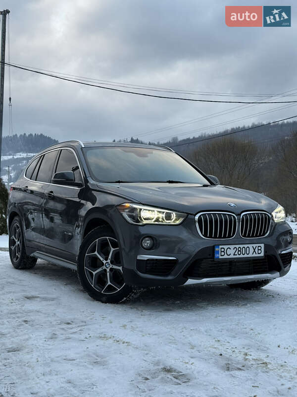 Позашляховик / Кросовер BMW X1 2015 в Львові фото 2 Позашляховик / Кросовер BMW X1 2015 в Львові