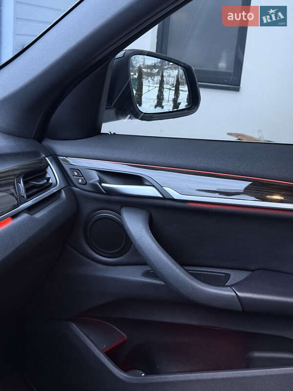 Позашляховик / Кросовер BMW X1 2015 в Львові фото 39 Позашляховик / Кросовер BMW X1 2015 в Львові