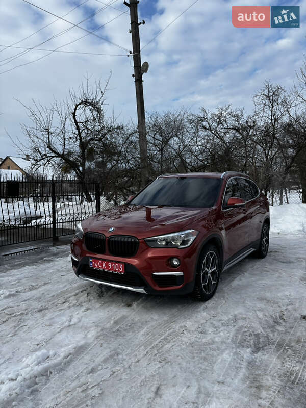 Позашляховик / Кросовер BMW X1 2018 в Львові