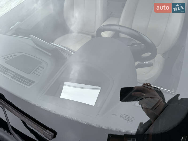 Позашляховик / Кросовер BMW X1 2017 в Києві фото 19 Позашляховик / Кросовер BMW X1 2017 в Києві