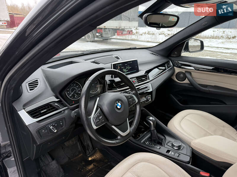 Позашляховик / Кросовер BMW X1 2017 в Києві фото 31 Позашляховик / Кросовер BMW X1 2017 в Києві