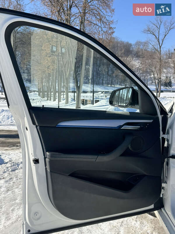 Позашляховик / Кросовер BMW X1 2022 в Києві фото 91 Позашляховик / Кросовер BMW X1 2022 в Києві