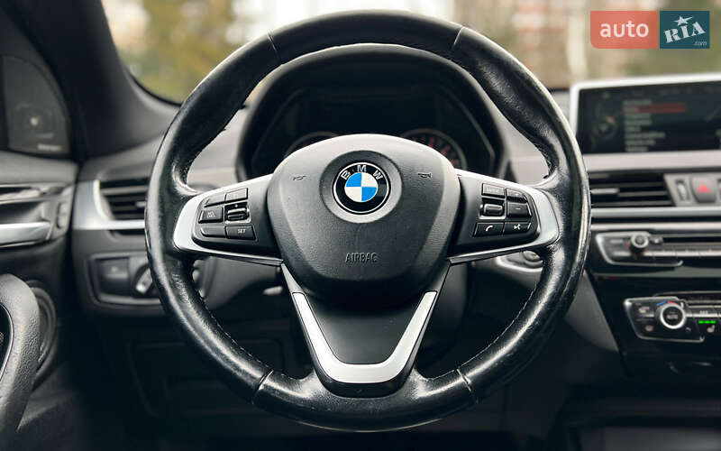 Внедорожник / Кроссовер BMW X1 2017 в Львове