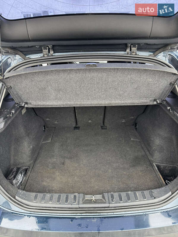 Позашляховик / Кросовер BMW X1 2013 в Києві фото 4 Позашляховик / Кросовер BMW X1 2013 в Києві