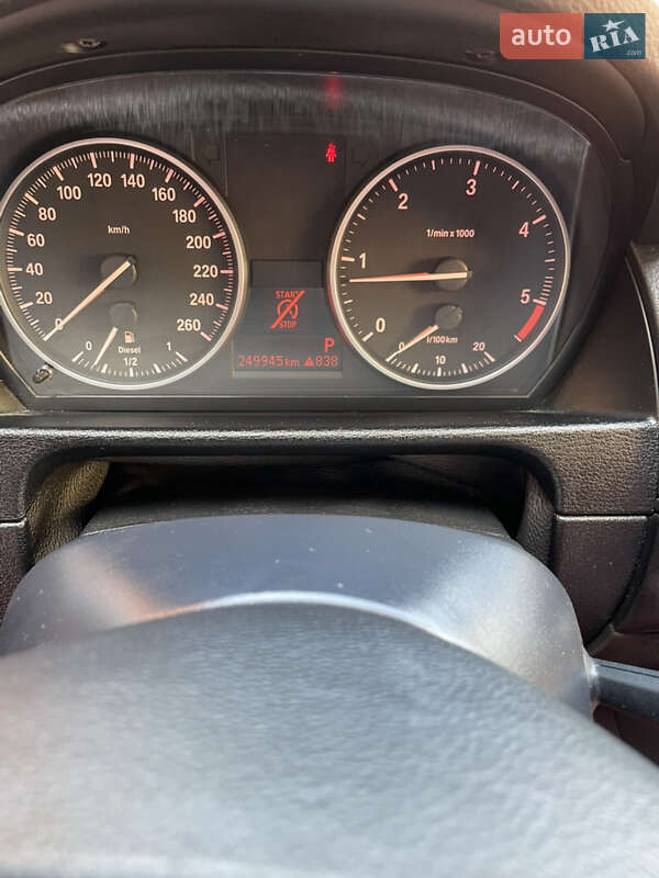 Позашляховик / Кросовер BMW X1 2013 в Чорткові