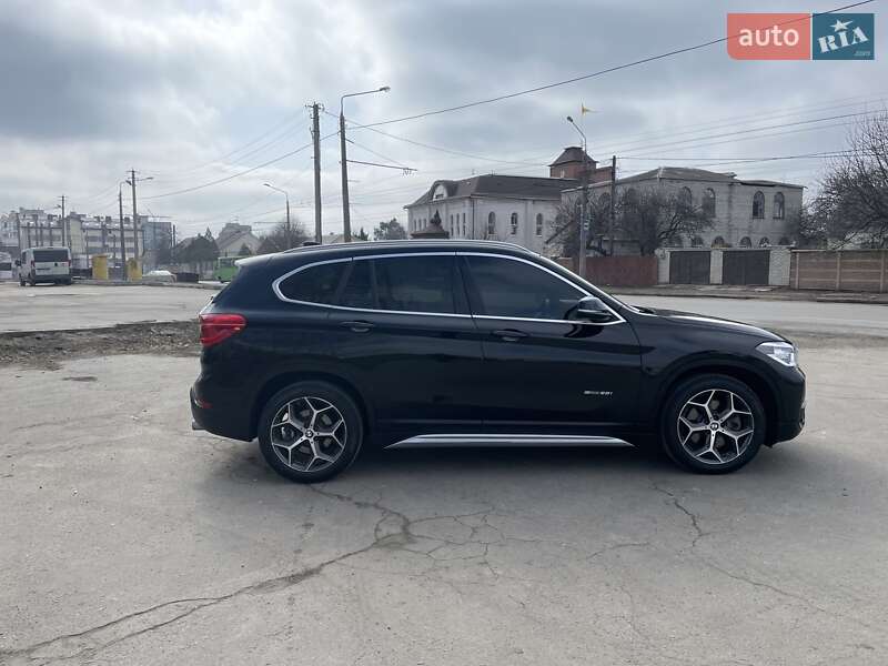 Внедорожник / Кроссовер BMW X1 2017 в Харькове фото 4 Внедорожник / Кроссовер BMW X1 2017 в Харькове