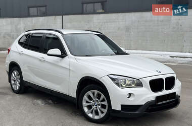 Внедорожник / Кроссовер BMW X1 2014 в Киеве