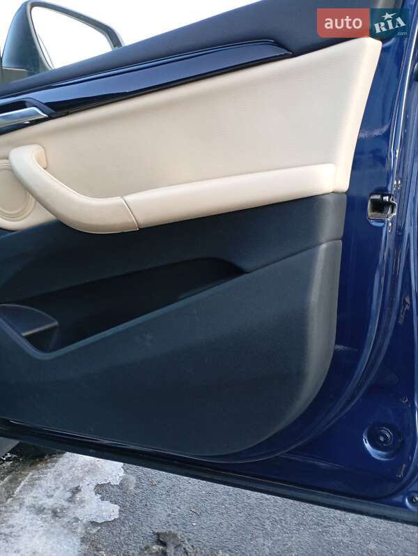 Позашляховик / Кросовер BMW X1 2018 в Києві