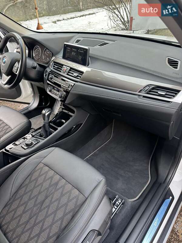 Позашляховик / Кросовер BMW X1 2020 в Києві