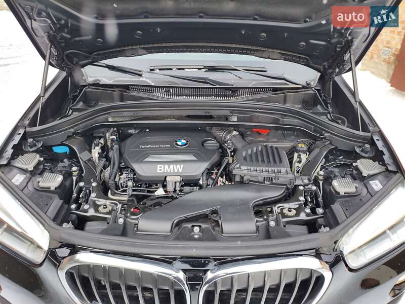 Позашляховик / Кросовер BMW X1 2015 в Прилуках