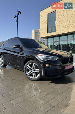 Внедорожник / Кроссовер BMW X1 2016 в Хмельницком