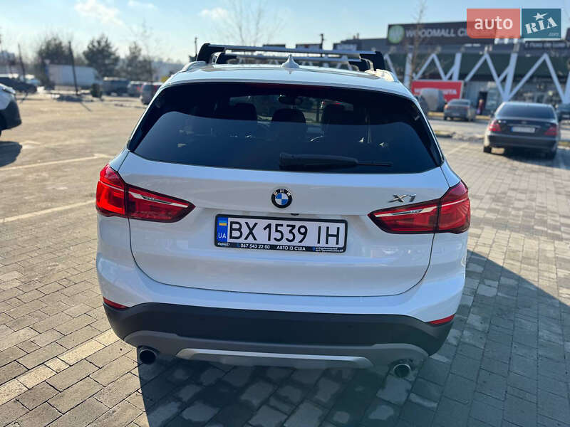 Внедорожник / Кроссовер BMW X1 2016 в Хмельницком