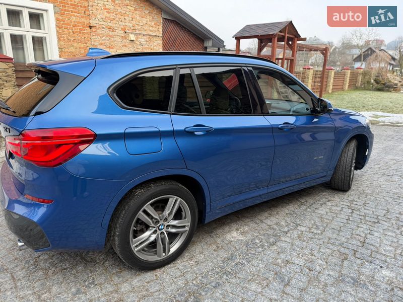 Позашляховик / Кросовер BMW X1 2017 в Львові