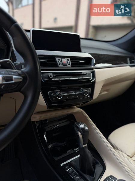 Позашляховик / Кросовер BMW X1 2017 в Львові