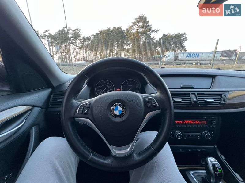 Внедорожник / Кроссовер BMW X1 2012 в Бродах