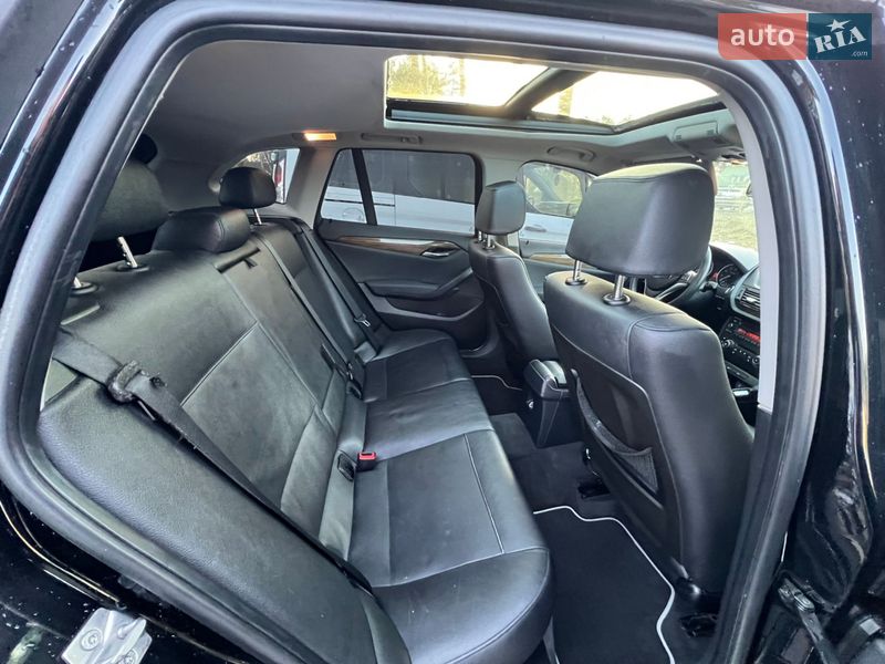 Внедорожник / Кроссовер BMW X1 2012 в Бродах