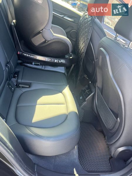 Позашляховик / Кросовер BMW X1 2017 в Одесі