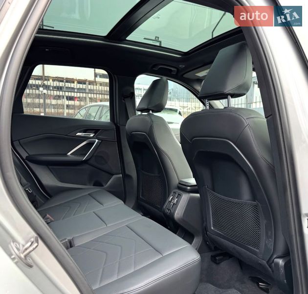 Внедорожник / Кроссовер BMW X1 2024 в Киеве