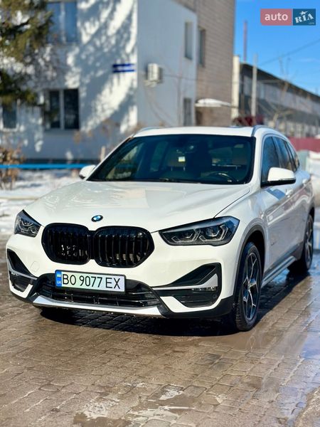 Позашляховик / Кросовер BMW X1 2016 в Тернополі
