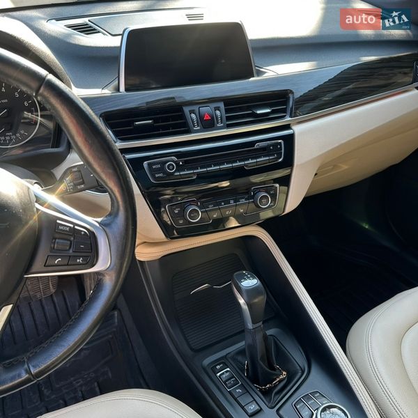 Позашляховик / Кросовер BMW X1 2018 в Львові