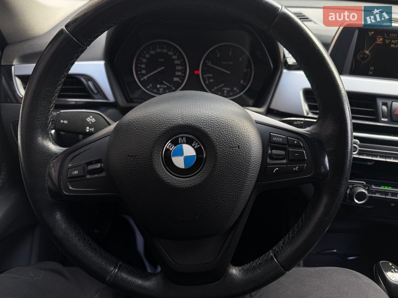 Позашляховик / Кросовер BMW X1 2016 в Києві