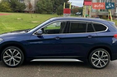 Внедорожник / Кроссовер BMW X1 2015 в Ровно