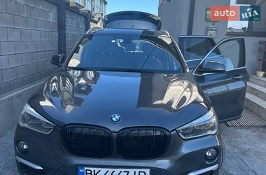 Позашляховик / Кросовер BMW X1 2016 в Рівному