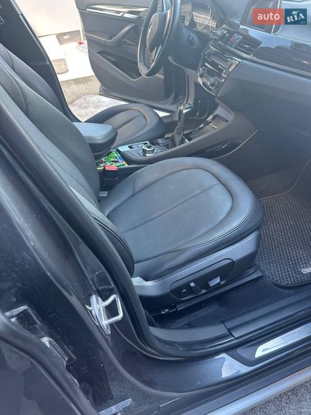 Внедорожник / Кроссовер BMW X1 2016 в Ровно