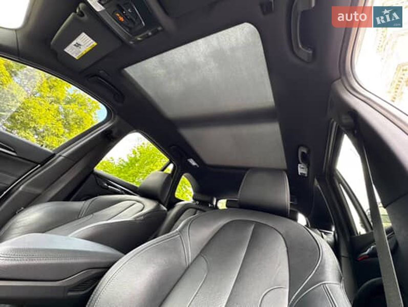 Внедорожник / Кроссовер BMW X1 2017 в Подольске