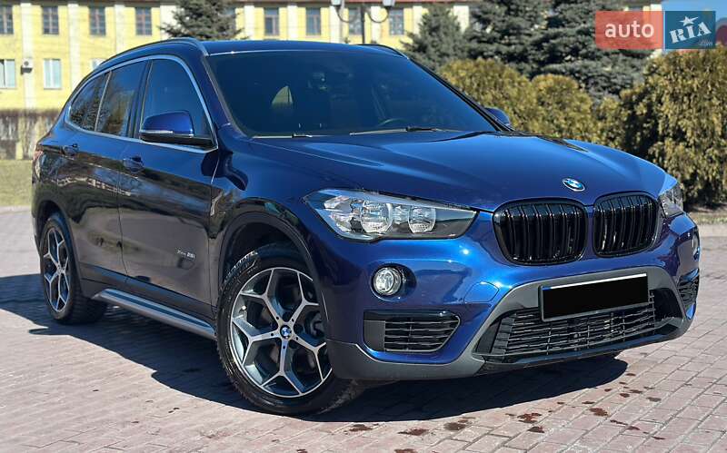 Внедорожник / Кроссовер BMW X1 2017 в Днепре