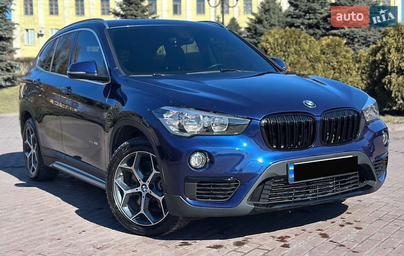 Внедорожник / Кроссовер BMW X1 2017 в Днепре