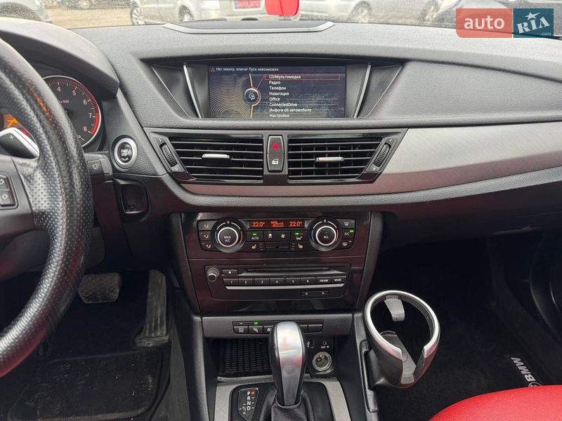 Внедорожник / Кроссовер BMW X1 2013 в Днепре