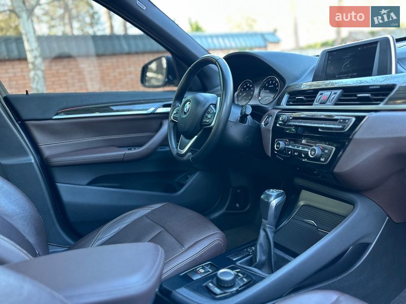 Внедорожник / Кроссовер BMW X1 2018 в Львове