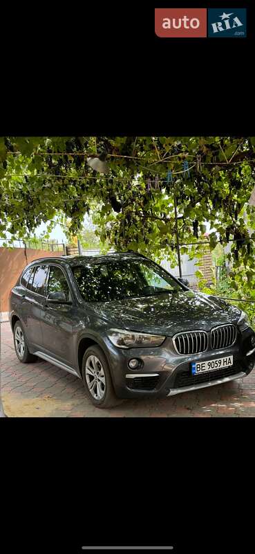 Внедорожник / Кроссовер BMW X1 2018 в Одессе