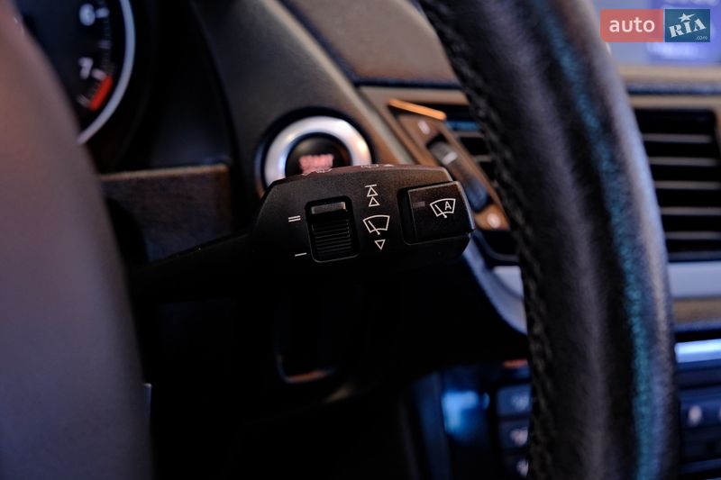 Внедорожник / Кроссовер BMW X1 2015 в Одессе