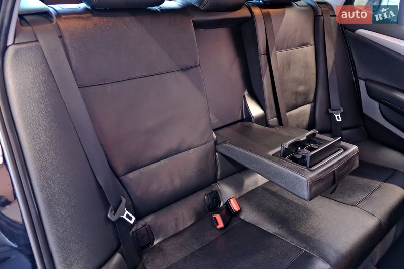 Внедорожник / Кроссовер BMW X1 2015 в Одессе