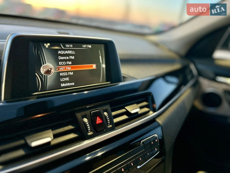 Внедорожник / Кроссовер BMW X1 2017 в Одессе