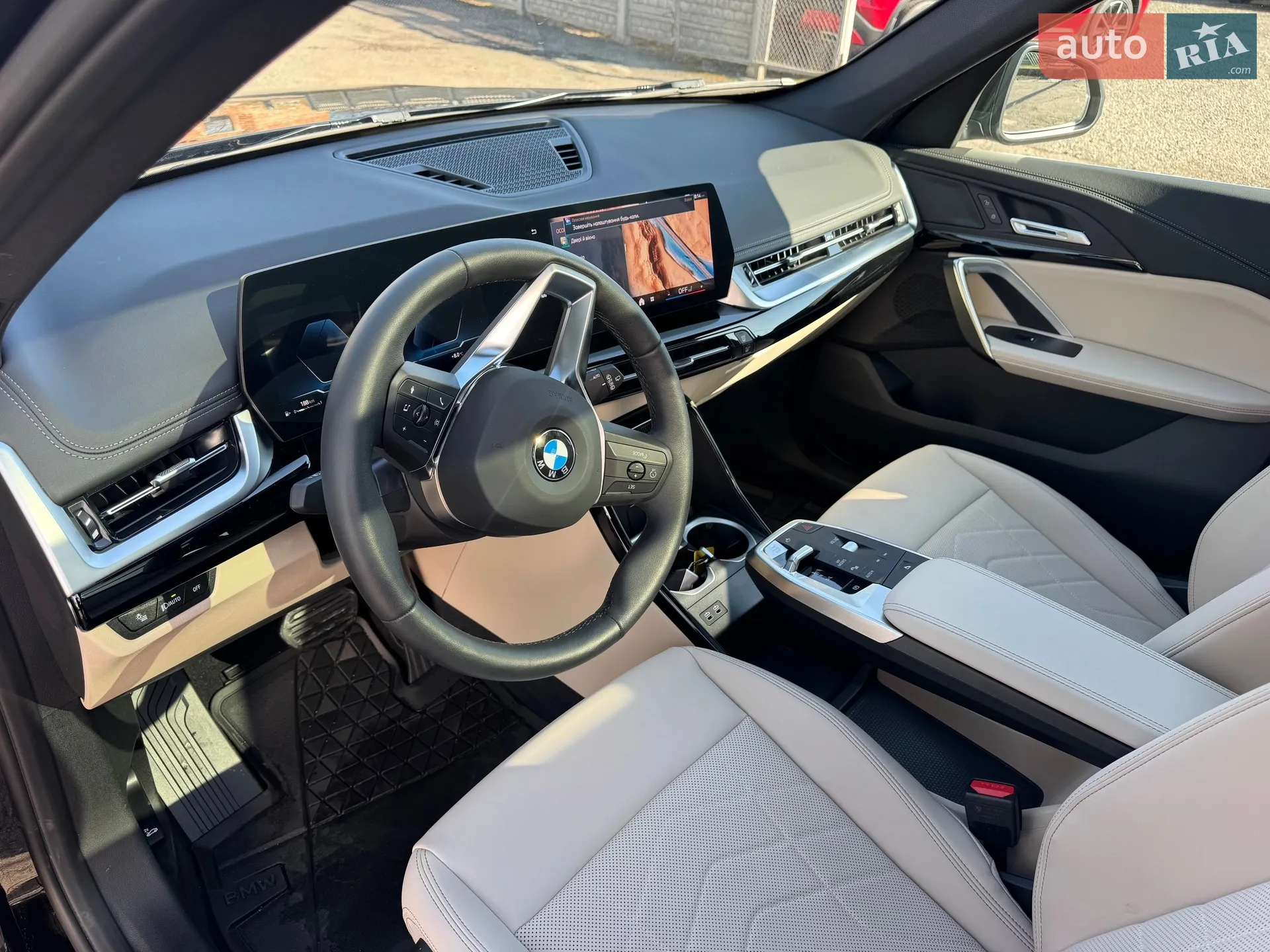 2025 BMW X1 - мініатюра 56