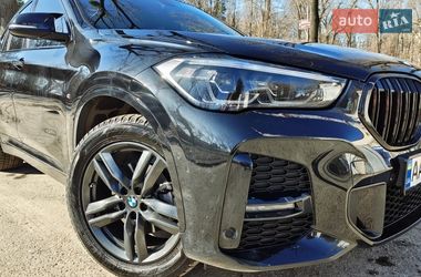 Внедорожник / Кроссовер BMW X1 2022 в Киеве
