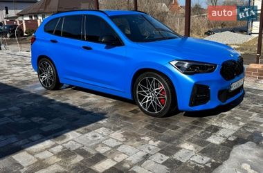 Внедорожник / Кроссовер BMW X1 2020 в Киеве