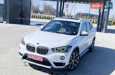 Внедорожник / Кроссовер BMW X1 2016 в Золочеве