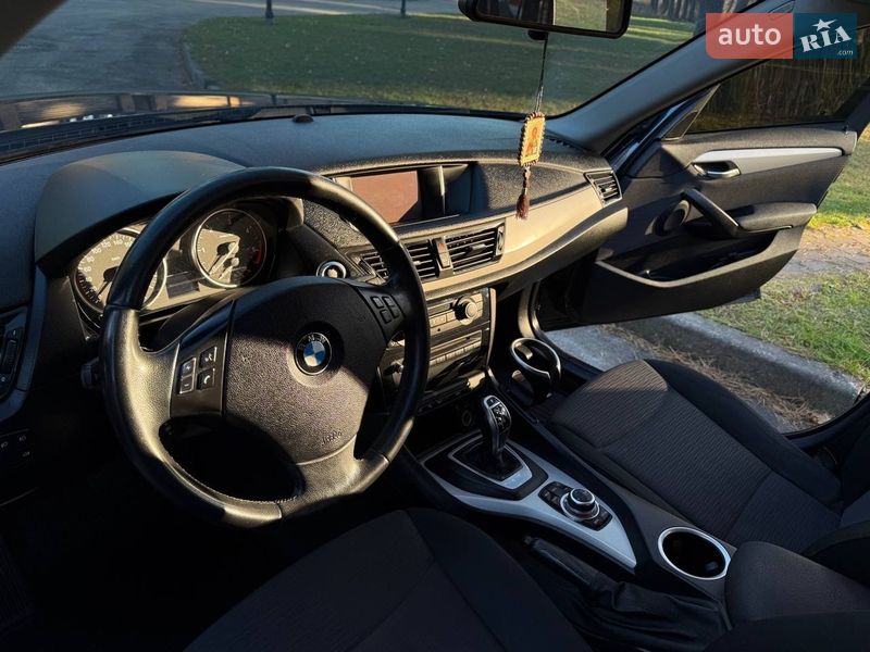 Внедорожник / Кроссовер BMW X1 2012 в Чернигове