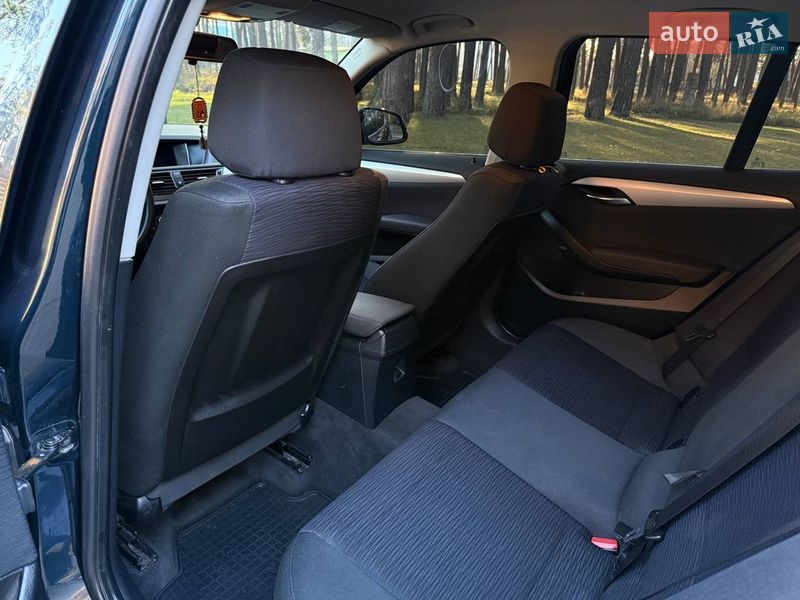 Внедорожник / Кроссовер BMW X1 2012 в Чернигове