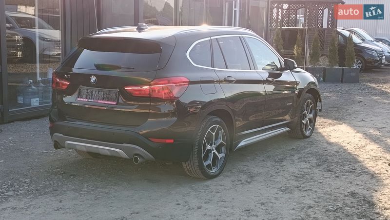 Внедорожник / Кроссовер BMW X1 2015 в Луцке