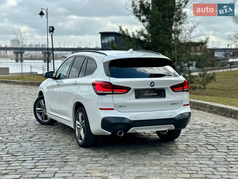 Позашляховик / Кросовер BMW X1 2022 в Києві фото 23 Позашляховик / Кросовер BMW X1 2022 в Києві