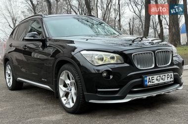 Внедорожник / Кроссовер BMW X1 2014 в Каменском
