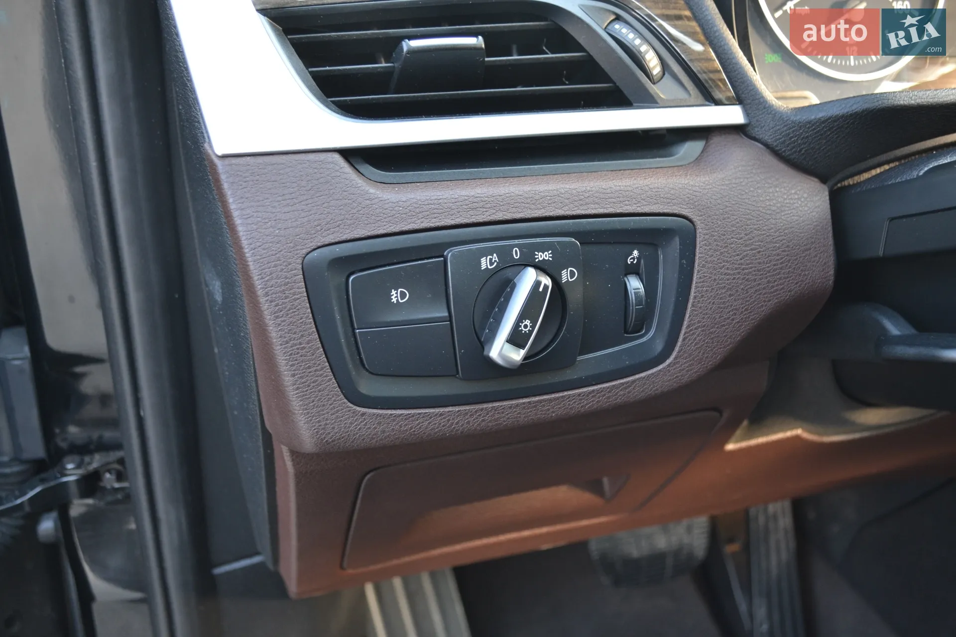 2016 BMW X1 - мініатюра 27