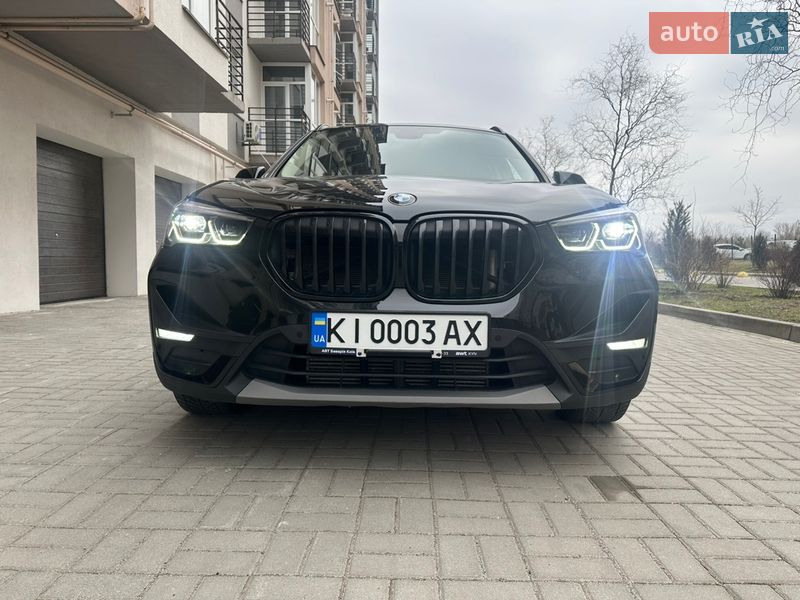 Позашляховик / Кросовер BMW X1 2022 в Дніпрі