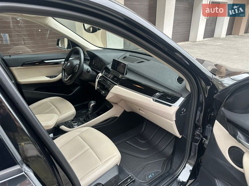 Позашляховик / Кросовер BMW X1 2022 в Дніпрі